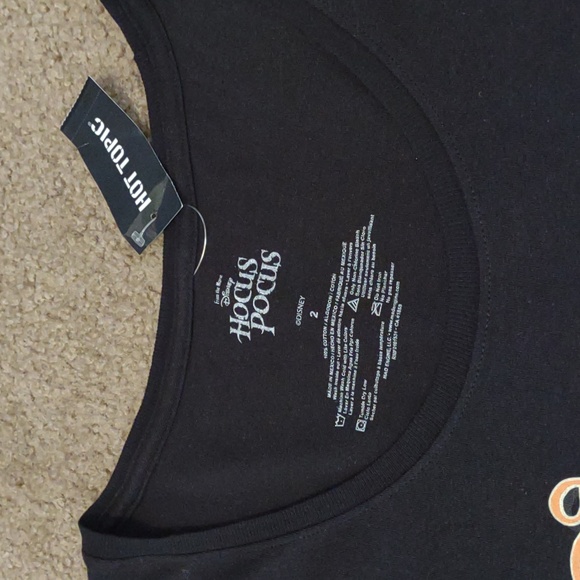 Hocus Pocus Sz 2x Hot Topic T-shirt NWT - Picture 3 of 3